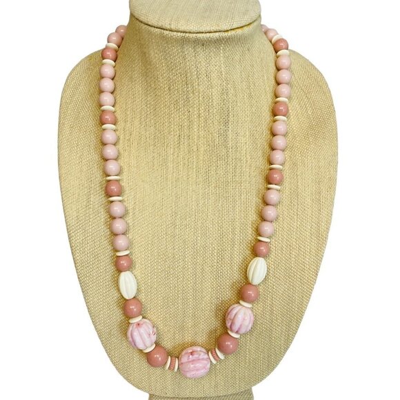 Vintage Avon Necklace Pink / Cream Beads 26" Long Retro Accessory - Picture 1 of 11